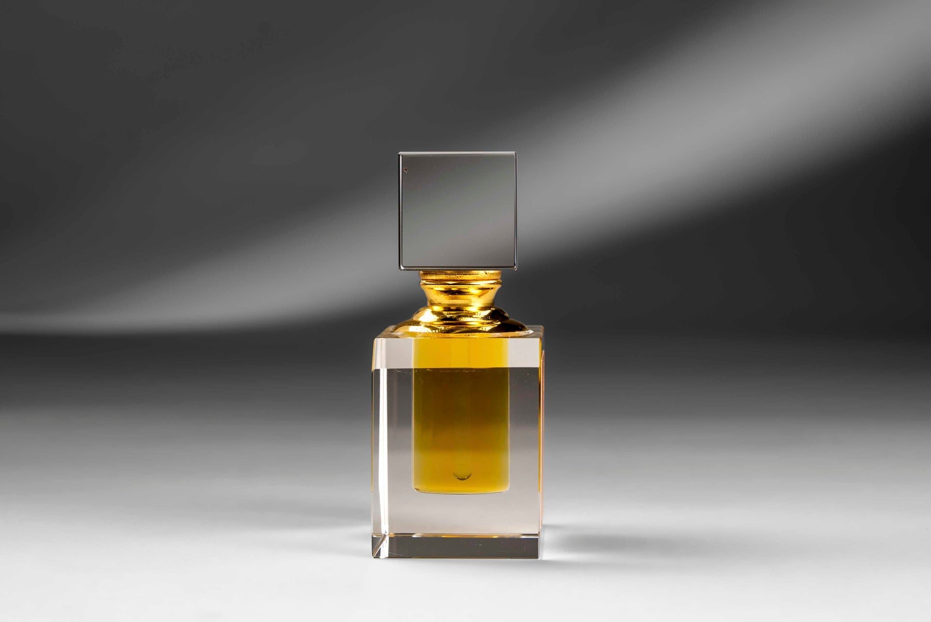 Natural Mogra Attar – The Fragrance of Jasmine Nights