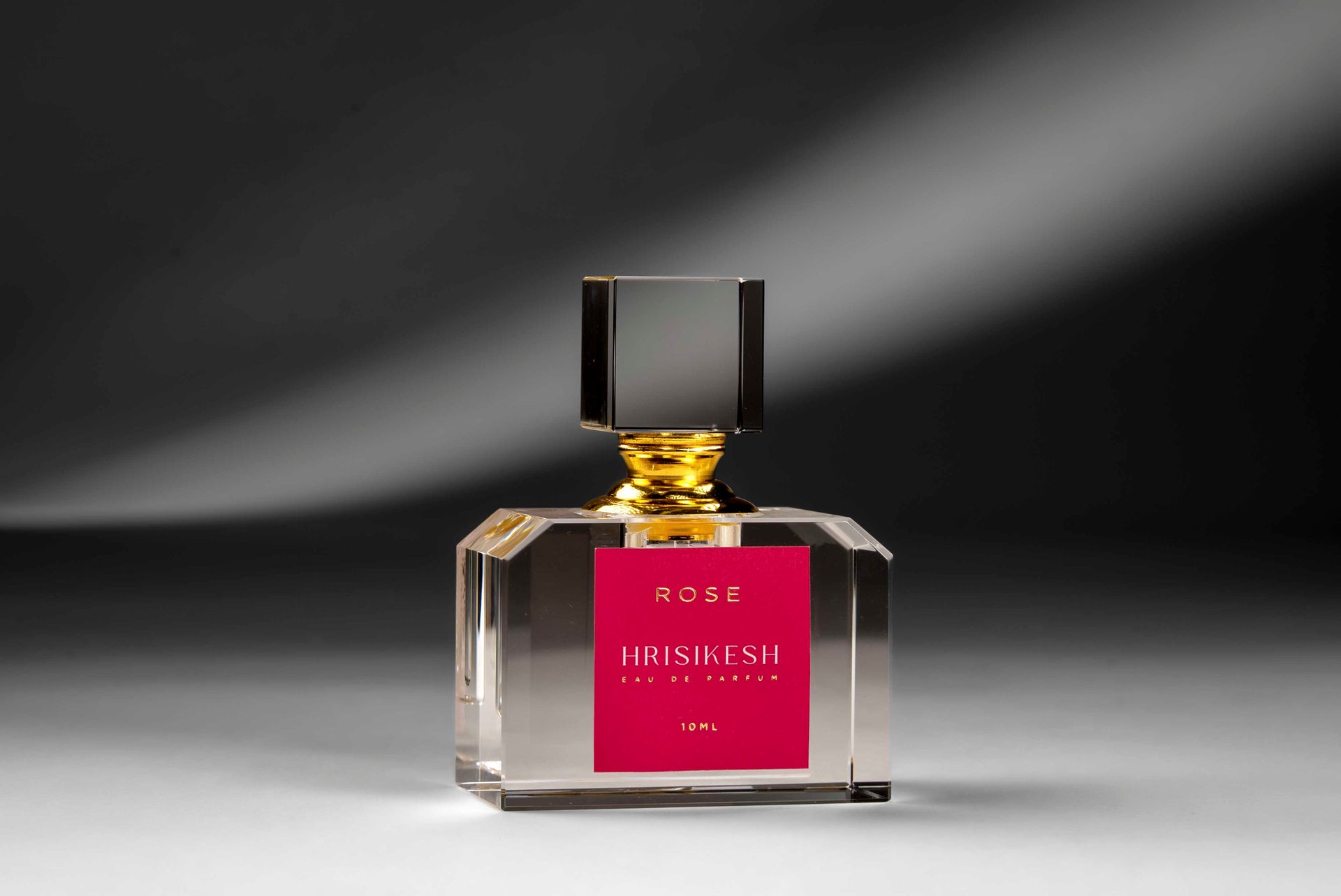 Natural Rose Attar – Floral Elegance in a Bottle